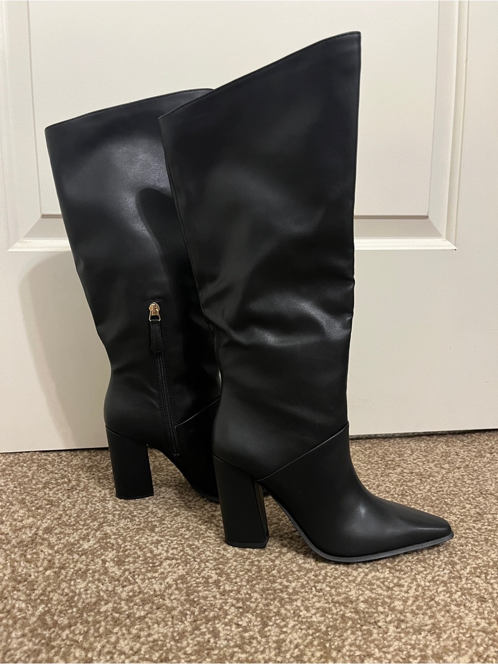 JLO Jennifer Lopez Doralee Tall Pointed Toe Black Faux Leather Boots Womens 6.5